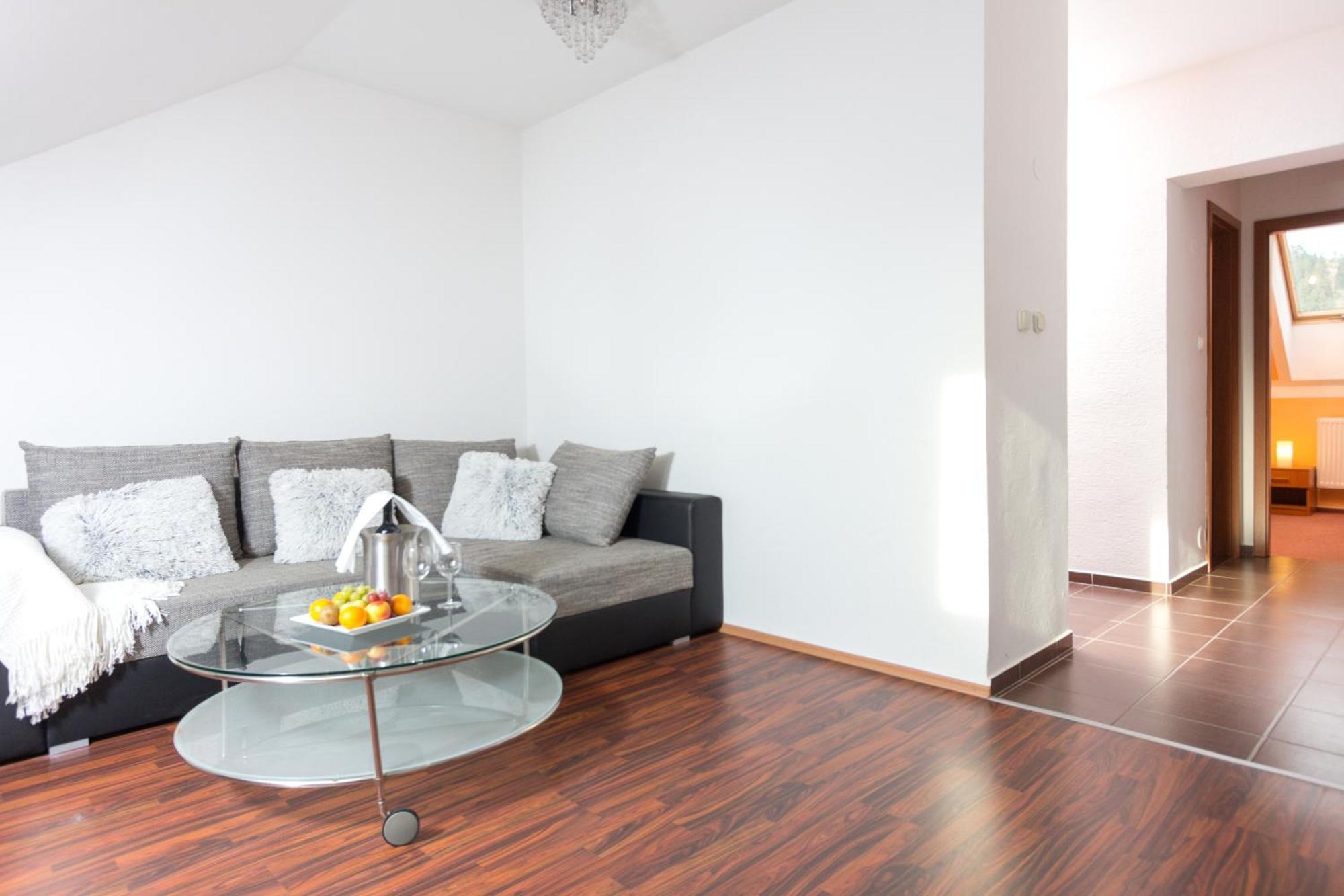 Penzion Larion Kralova Lehota Habitación foto